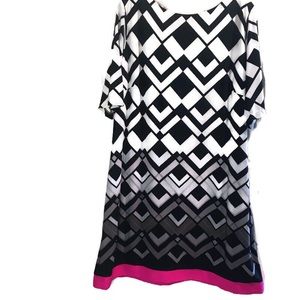 Eliza J geometric print shift dress